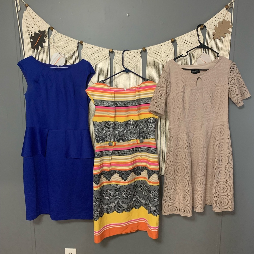3 dresses🙂